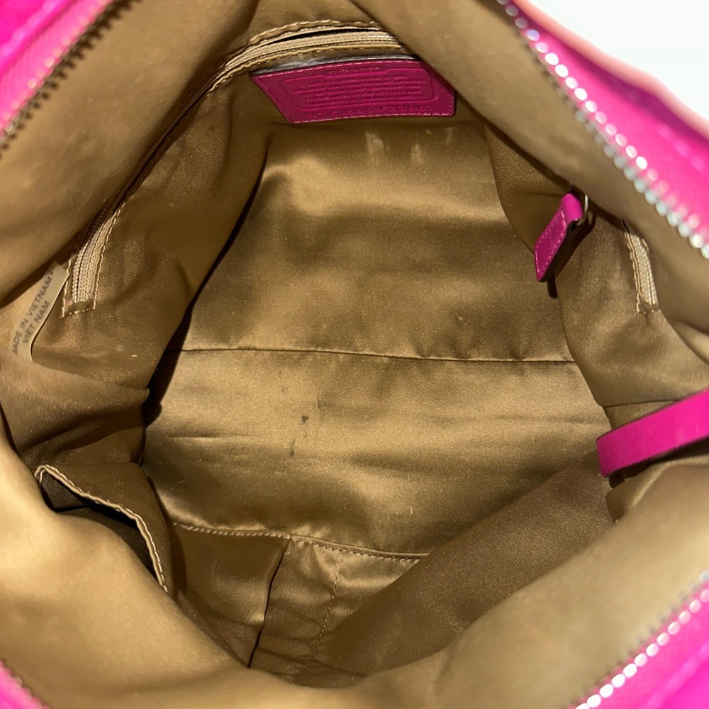 Coach Daisy Mia Handbag - Picture 6 of 8
